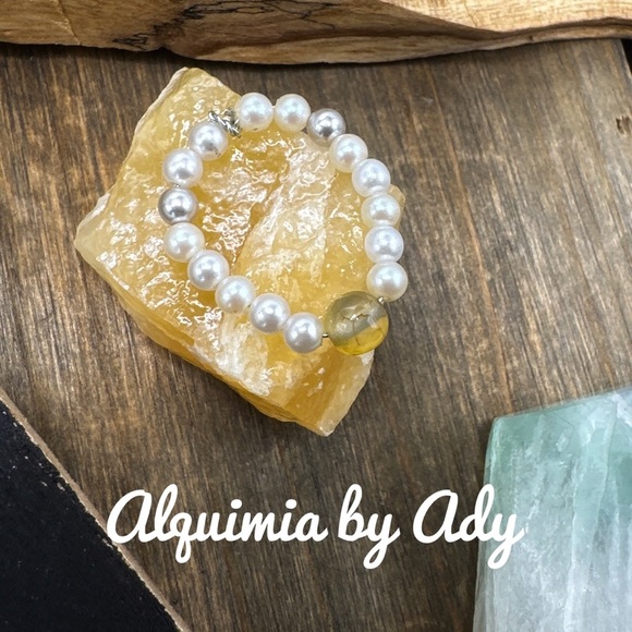 Beaded pearl ring and gemstone - Picture 1 of 4